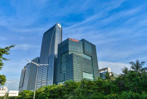 大族激光董事長高云峰:聚焦戰(zhàn)略新興產(chǎn)業(yè) 大族激光董事長高云峰:聚焦戰(zhàn)略新興產(chǎn)業(yè)