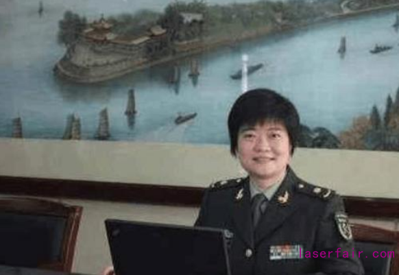 比核彈還厲害的女人，中美30年差距被她填平，外號(hào)激光女神