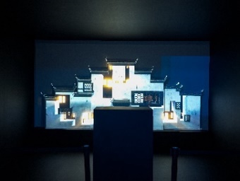美輪美奐的《徽派建筑時光之美》藝術(shù)展。受訪方供圖