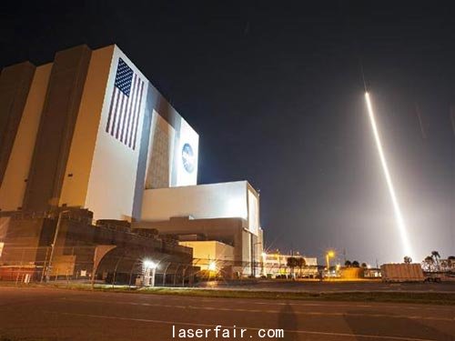 1月30日，TDRS-K衛(wèi)星從肯尼迪太空中心發(fā)射升空
