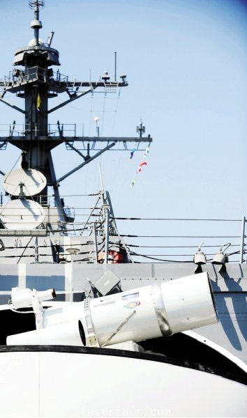 艦載激光炮“攻擊于無(wú)形”