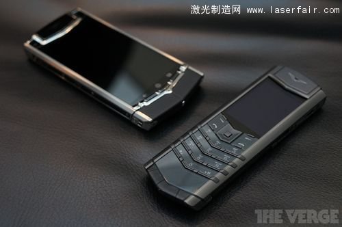 一探Vertu總部究竟：最奢侈的手機是怎么造出來的？